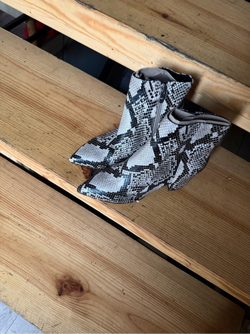 MARC FISHER - Snake-Print Pointed Toe Ankle Boots - Black & White